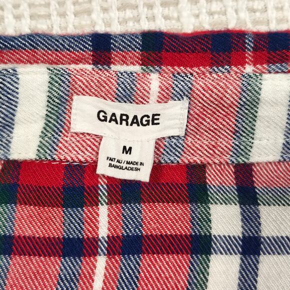 Garage Red Plaid Cropped Flannel Shirt Size M used soft viscose - Picture 5 of 7